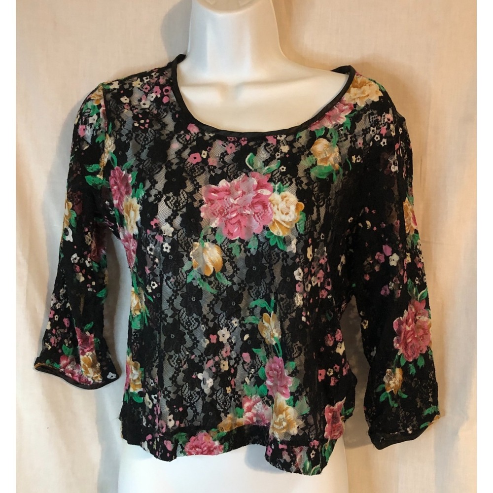 Unbranded 3/4 sleeve sheer Lace Black Floral Pullover Top Size S/M
